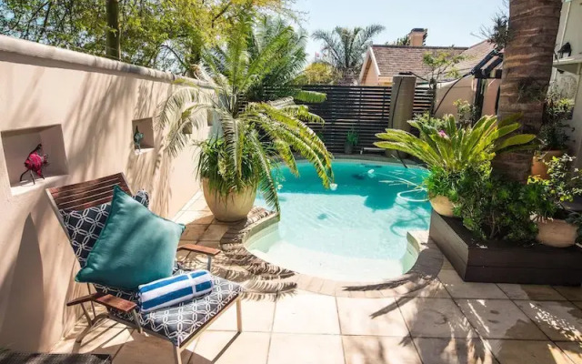 Point B - Sustainable Eco-Friendly Accommodation
