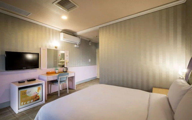 Win Inn Tainan Hotel II