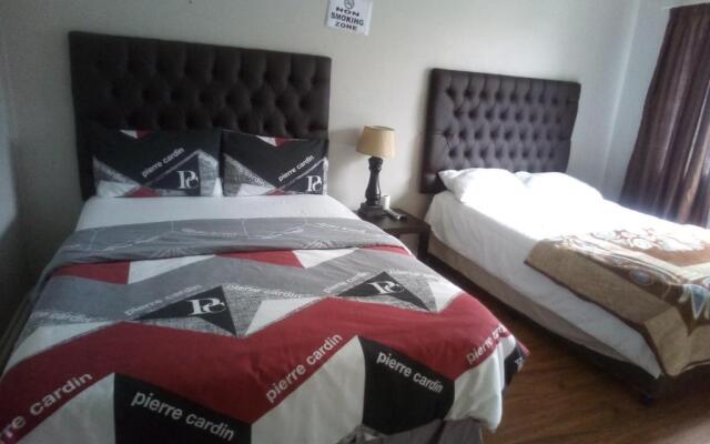 2friends guest house