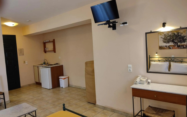Elanthi Village Hotel
