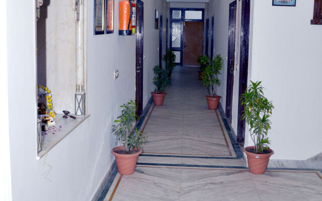 Optimum Sheela Inn @ Taj
