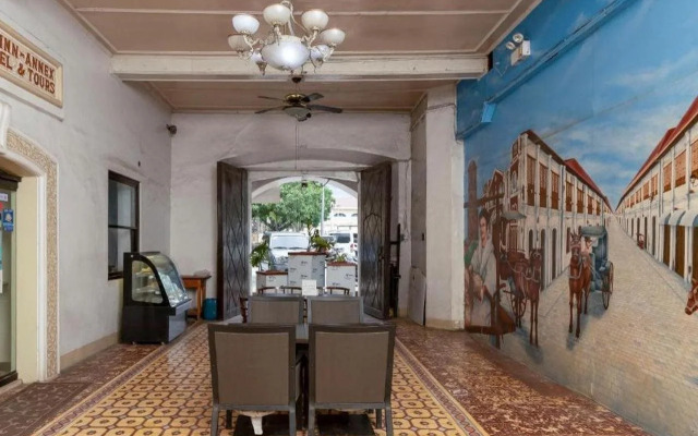 Metro Vigan Inn - Annex
