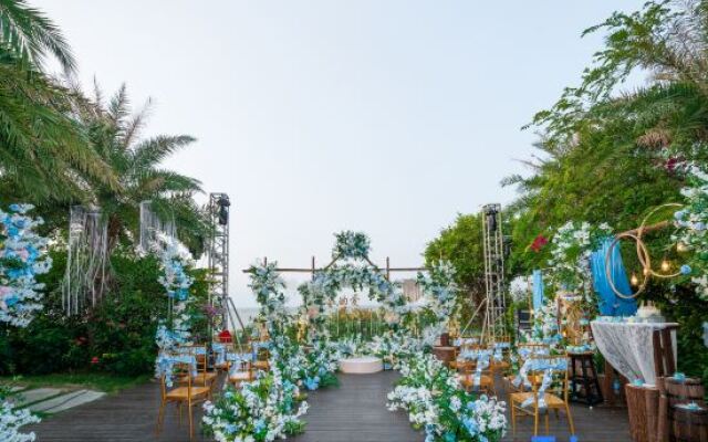 Vaikuha Seaview Hotel