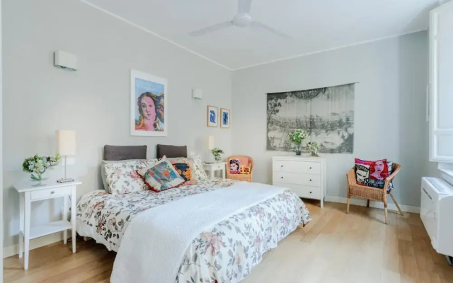 Miss Penny in Lucca With 2 Bedrooms and 1 Bathrooms
