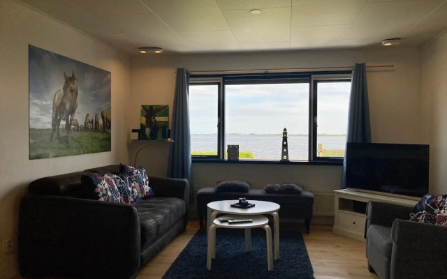 6 Pers Holiday Home Aurora With Directly on the Lauwersmeer