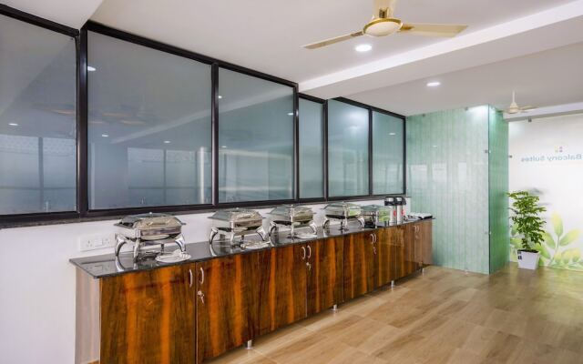 The Balcony Suites