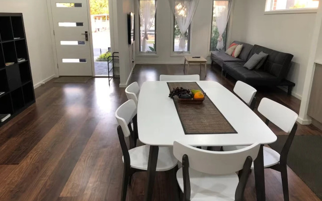 Serenity Home 11 by Hiverooms