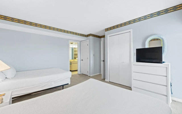 Edgewater Beach & Golf Resort by Panhandle Getaways