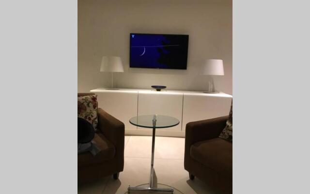 Stylish Large Cool 3 Bed 3 Bath Marylebone +Ac