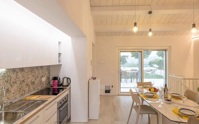 Spacious Stay in Montelupone