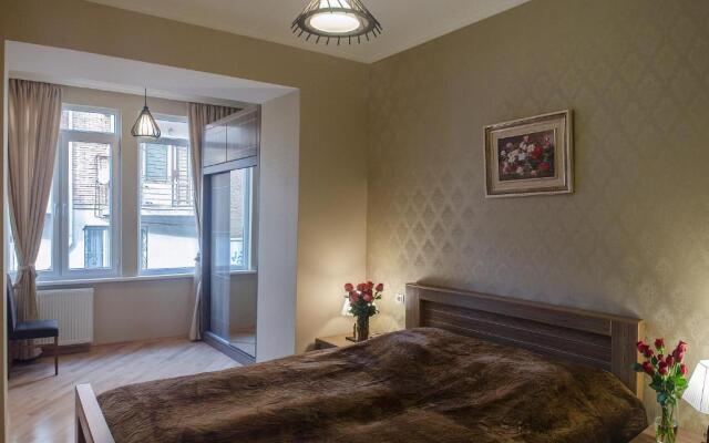 TiflisLux Apartment - Old City Milorava