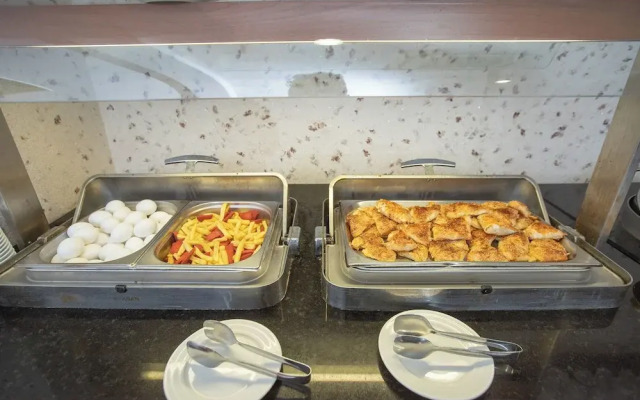 Grand Bogazici Otel