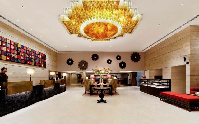 Grand Mercure Vadodara Surya Palace Hotel