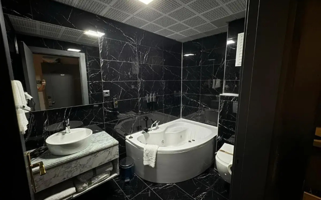 BC Ruby Hotel