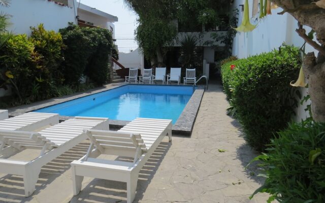 Huanchaco Hostal