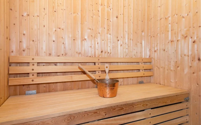 6 Person Holiday Home in Hemmet