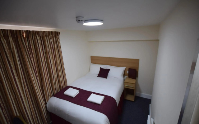 PremierLux Serviced Apartments