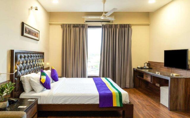 Treebo Premium Baramasi By Jai Club Prime