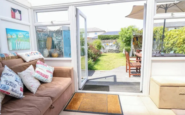 32 Cranleigh Close