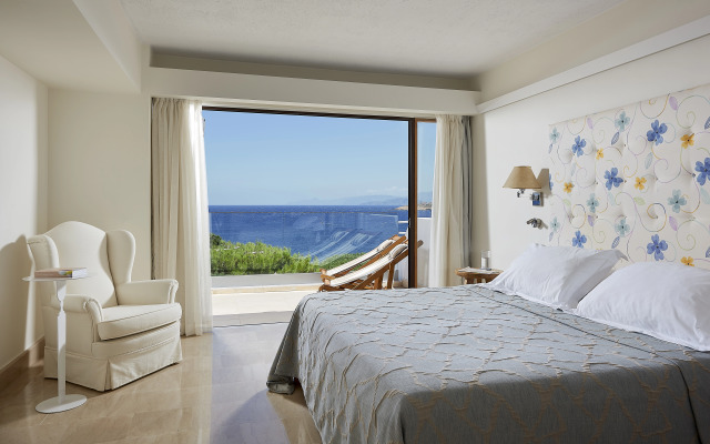St. Nicolas Bay Resort Hotel & Villas