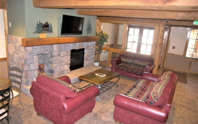 Dakota Lodge 2 Bed 2 Bath