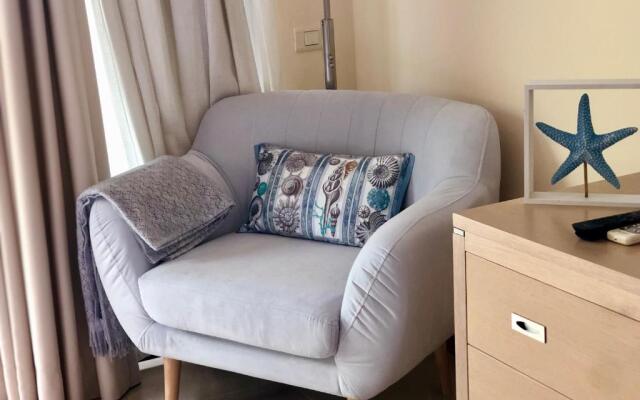 Private seaview villa in BlackSeaRama - 1st line