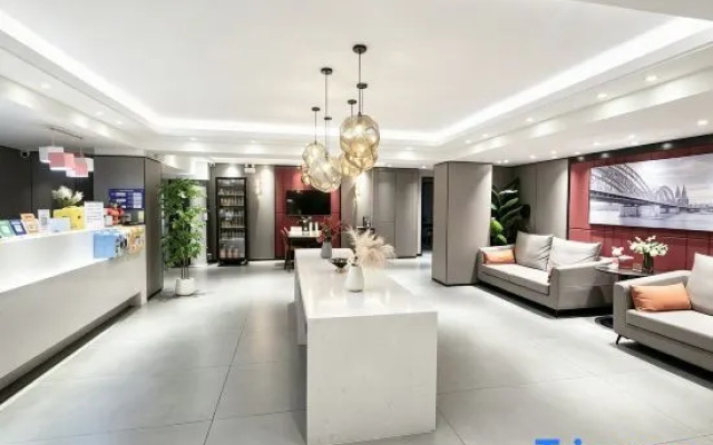 Luohe Lujia Hotel