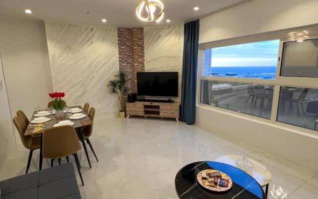 Almasarat Tower Sea View برج المسارات اطلالة بحرية