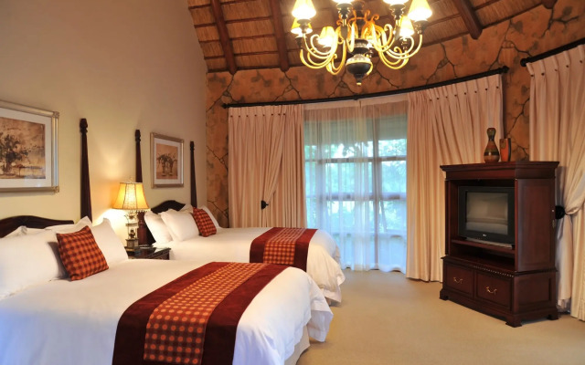 Summerfield Luxury Resort & Botanical Garden