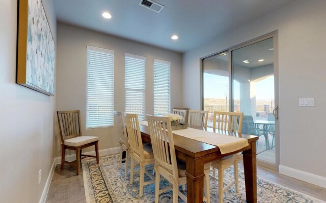 Birds Eye View 4 Bedroom Apts by RedAwning