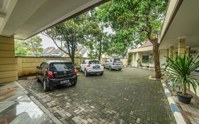 Airy Solo Baru Telukan Pendawa AF 1