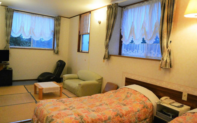 Izu Kogen Umi no Mieru Kogen no Auberge Parterre