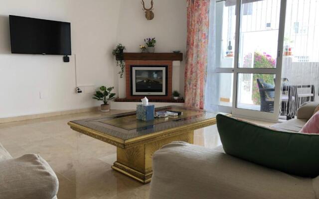 Benavista Estepona - 2 Bed Town House with Pool
