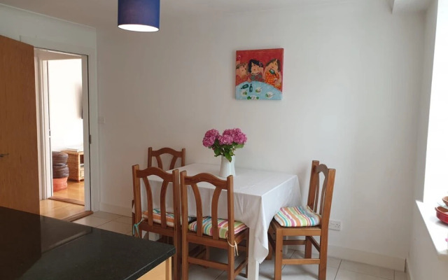 Ashtons Guest House