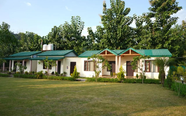Corbett Mid Forest Resort