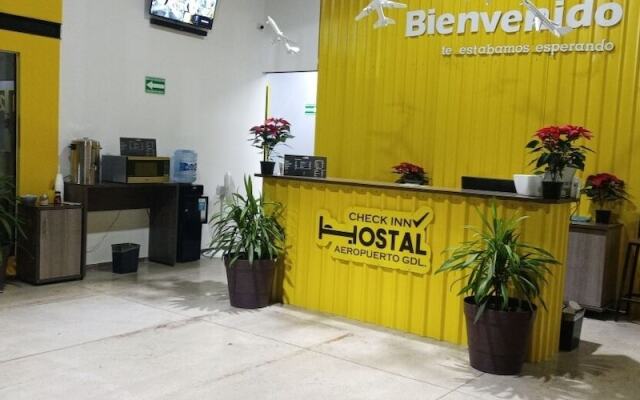 CHECK INN HOSTAL AEROPUERTO GDL - Hostel