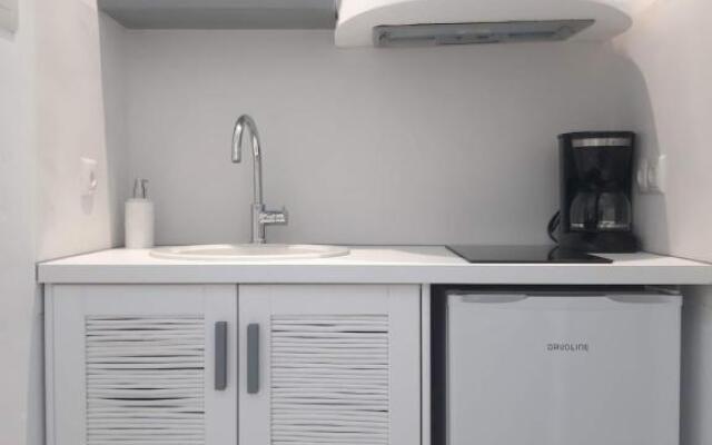 Crystal Mare Suites
