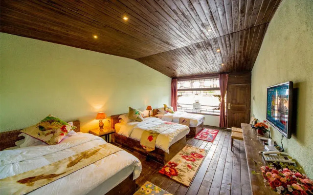 Lijiang Taoyuan Inn