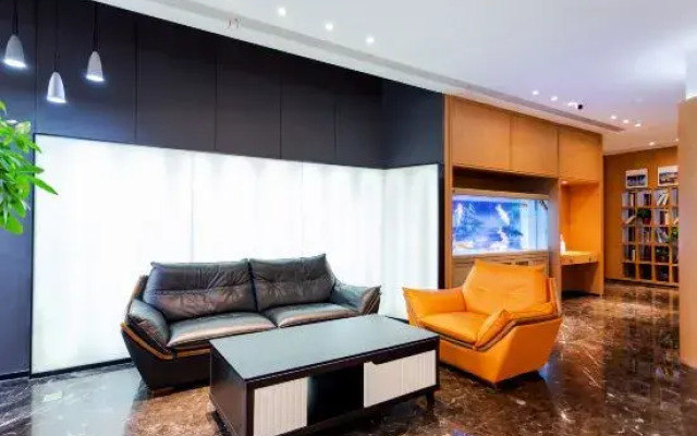 Chonpines Hotel(Tanghe Youlan Avenue Branch)