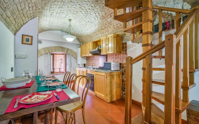 Awesome Apartment in San Gimignano With 2 Bedrooms and Wifi