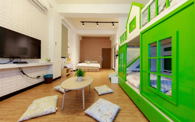 SR Life House