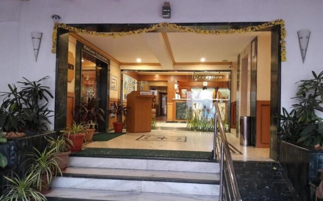 Nahar Manchester Inn
