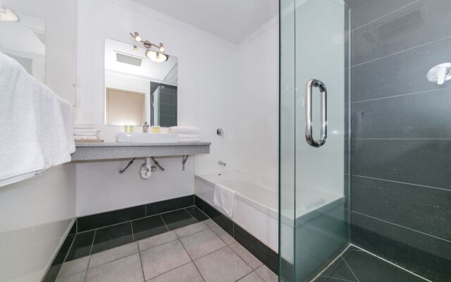 Airport Gateway Hotel