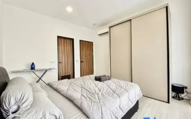 Jeff & Ricky Homestay@132 Doncaster Residence