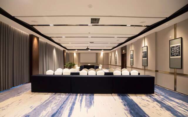 Howard Johnson By Wyndham Bayan Plaza Qidong