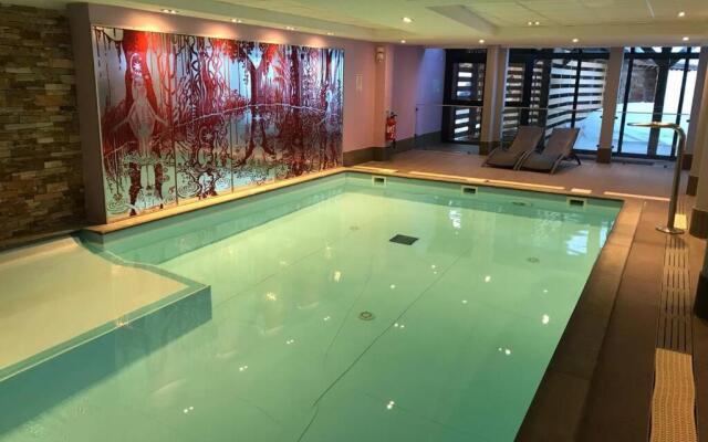 Antarès. duplex 48m2, piscine, sauna, à côté piste