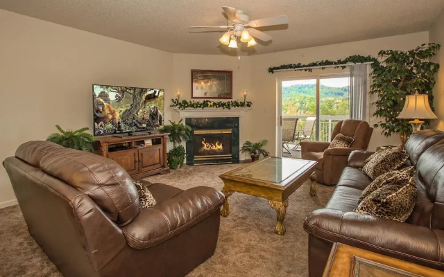 Whispering Pines 643