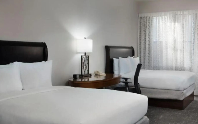 DoubleTree by Hilton Memphis Downtown