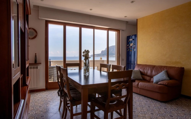 Mondello Panoramic Terrace Villa