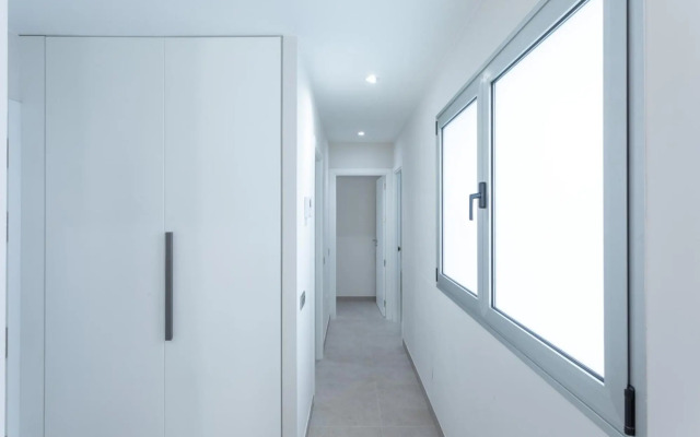 Catalina Downtown By CanariasGetaway